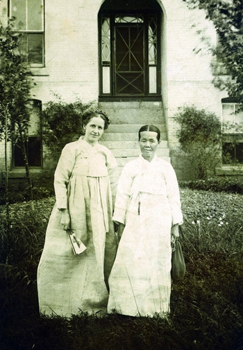 ▲ 서서평은 임금 대부분을 걸인과 빈민과 나환자, 여성을 위해 사용했다. 그녀의 관심은 언제나 버림받은 고아와 가난한 과부에 머물렀다.